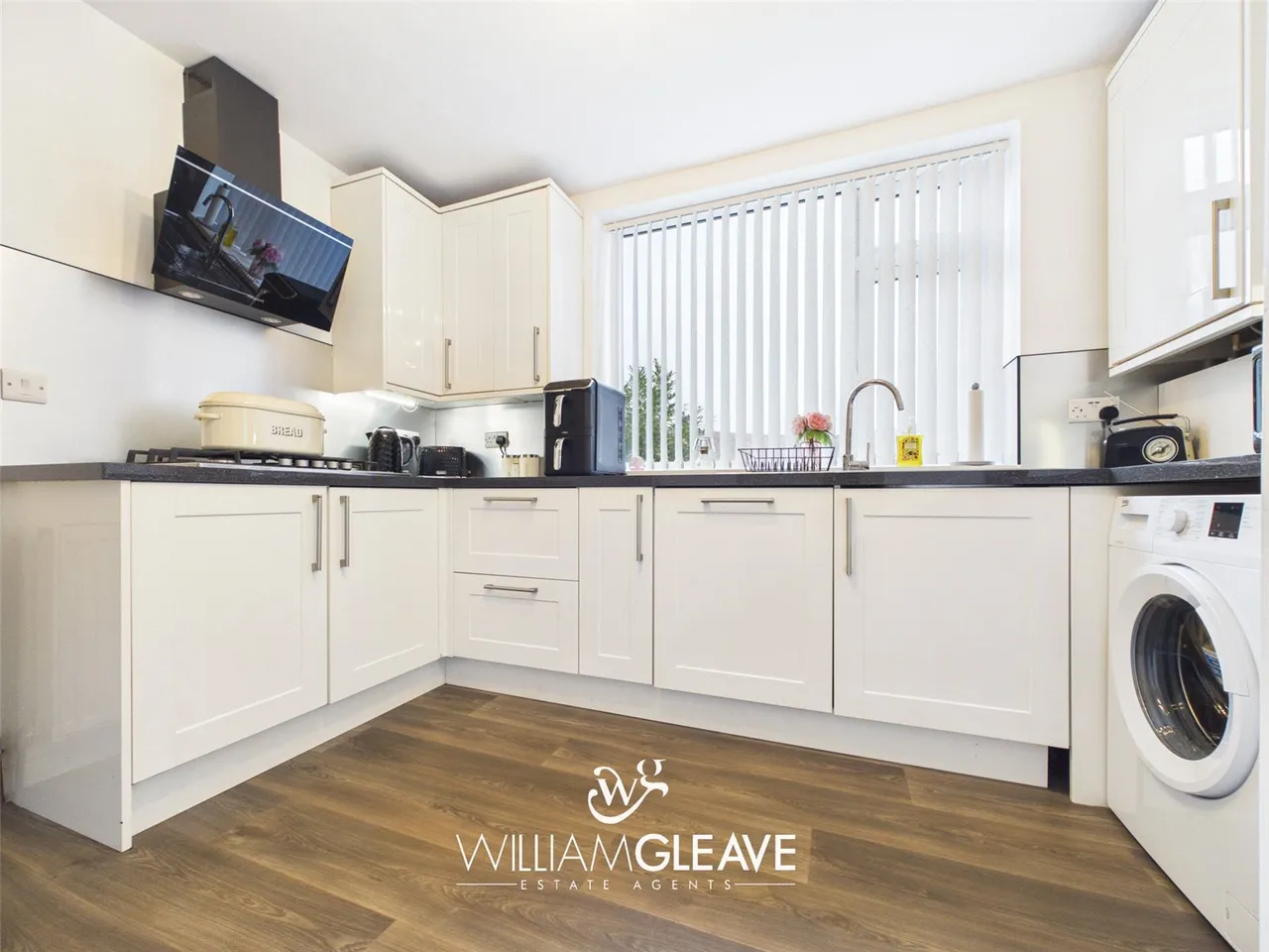 York Road, Colwyn Bay, LL29, photo 10