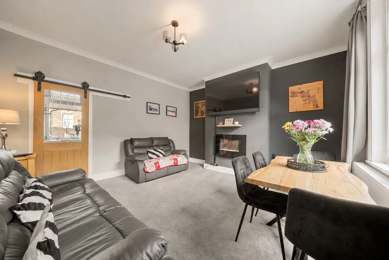 Lime Tree Avenue, Elland, HX5, photo 5