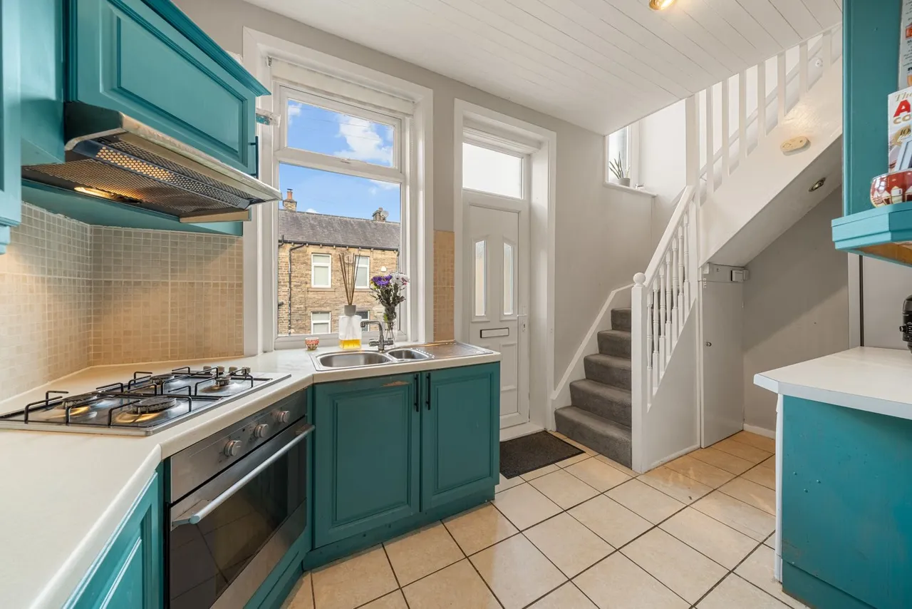Lime Tree Avenue, Elland, HX5, photo 6
