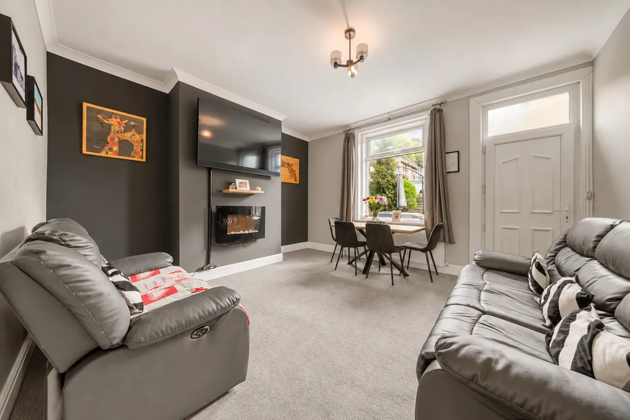 Lime Tree Avenue, Elland, HX5, photo 4