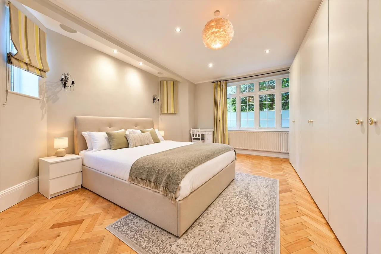 Muswell Hill Road, London, N6, photo 6