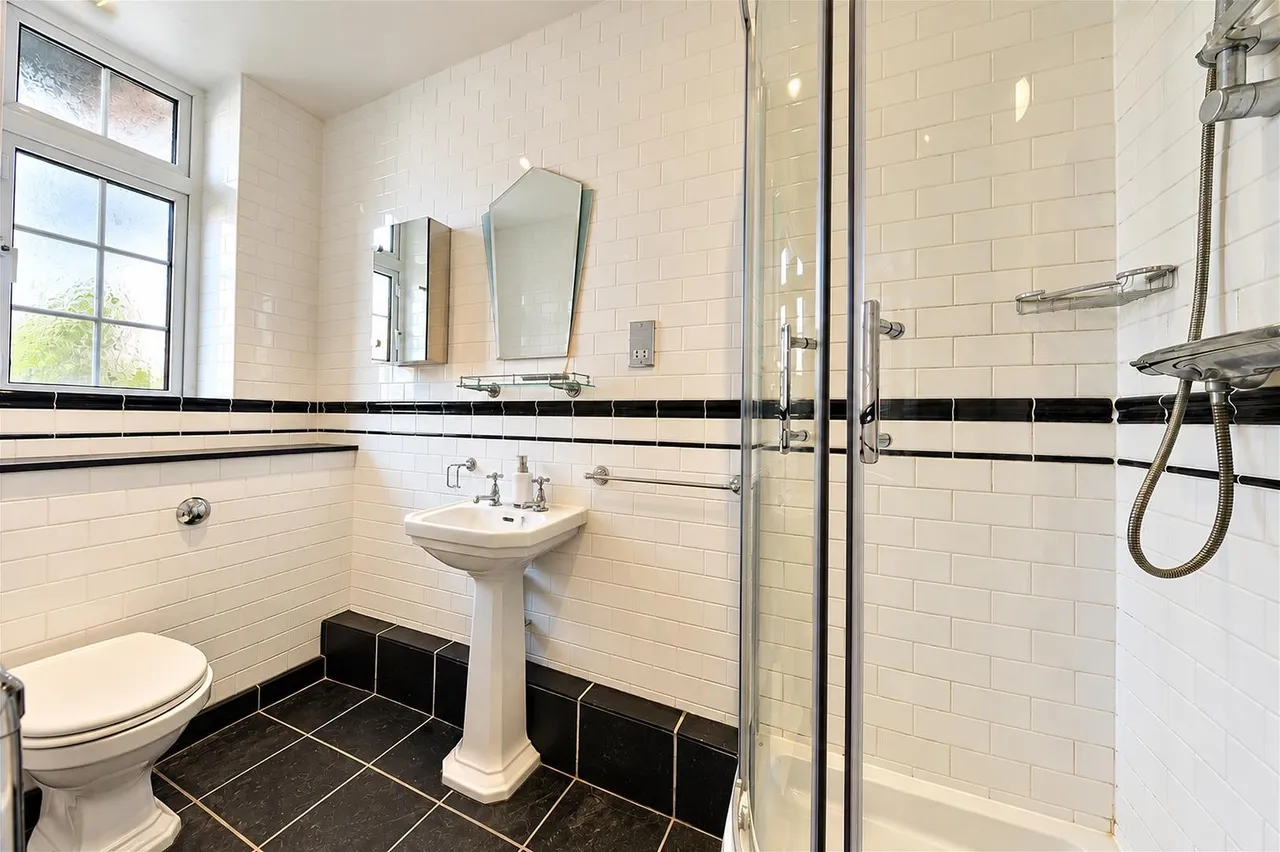 Muswell Hill Road, London, N6, photo 10