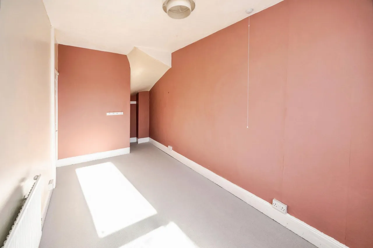 Langdale Street, Elland, HX5, photo 6