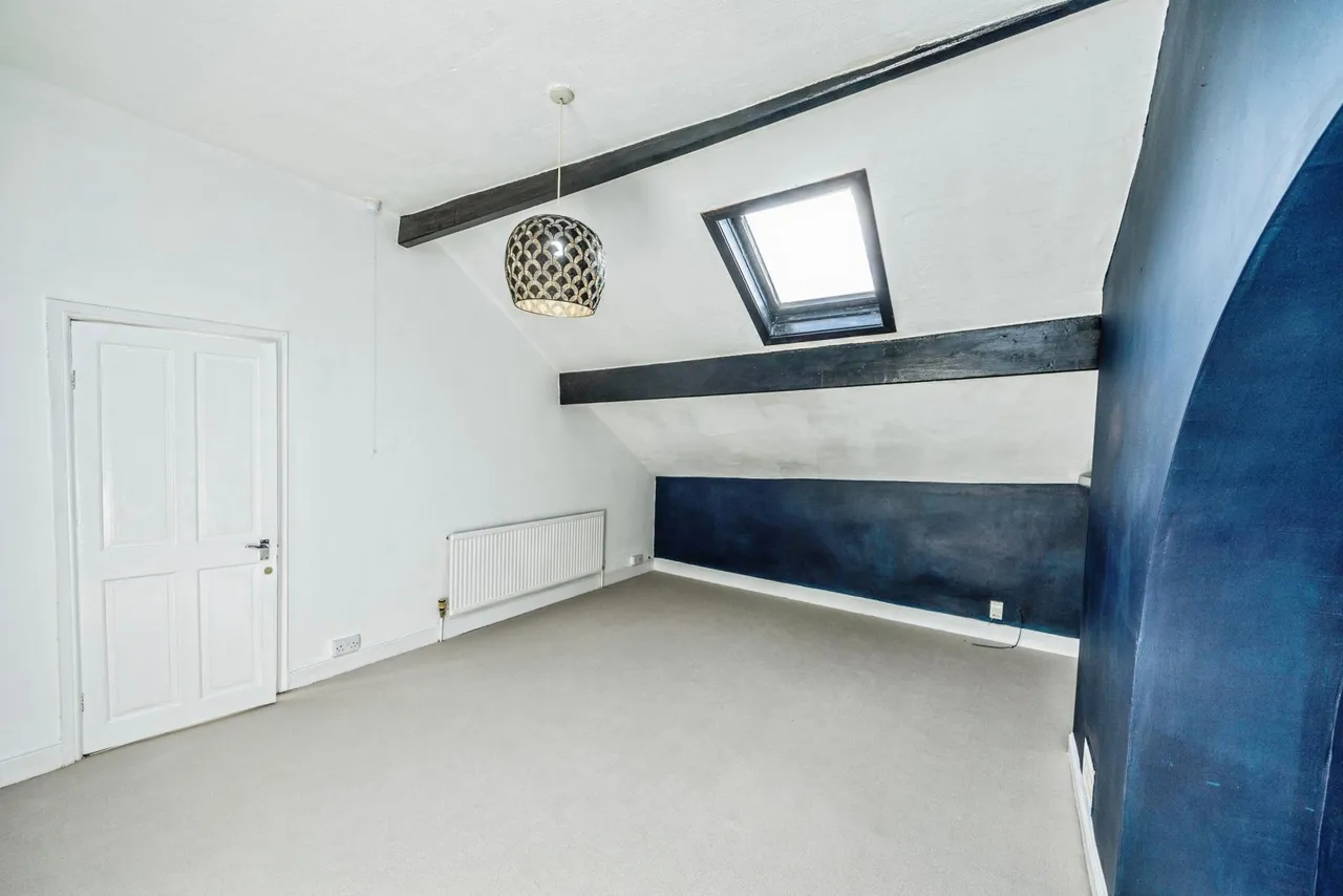 Langdale Street, Elland, HX5, photo 13