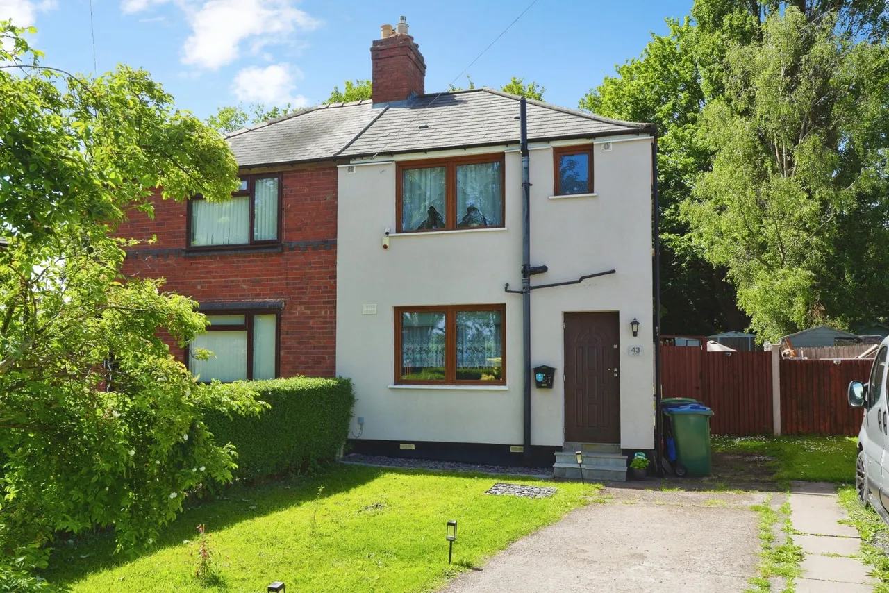 2 bed house for sale, Greenwood Avenue, Rowley Regis, B65