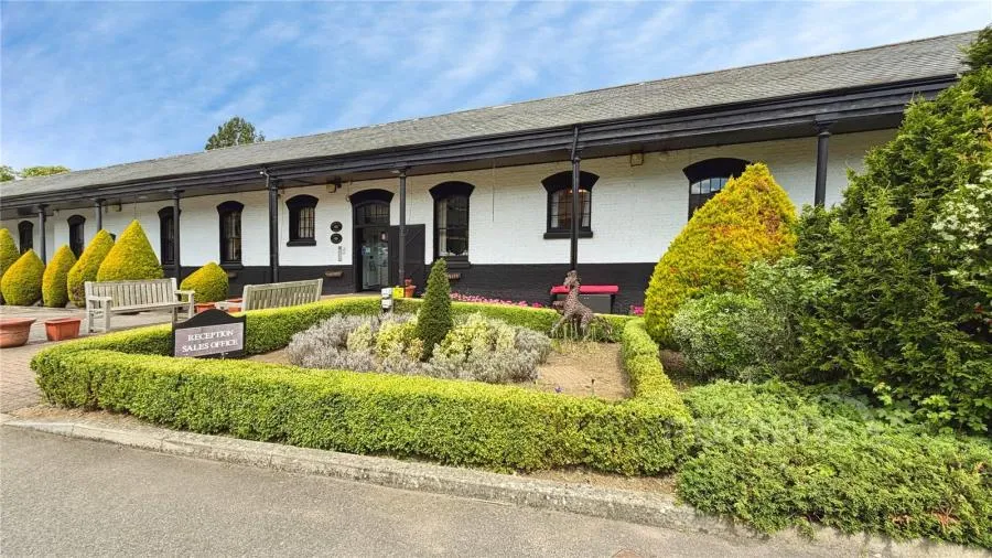 Alexandra Road, Aldershot, GU11, photo 12