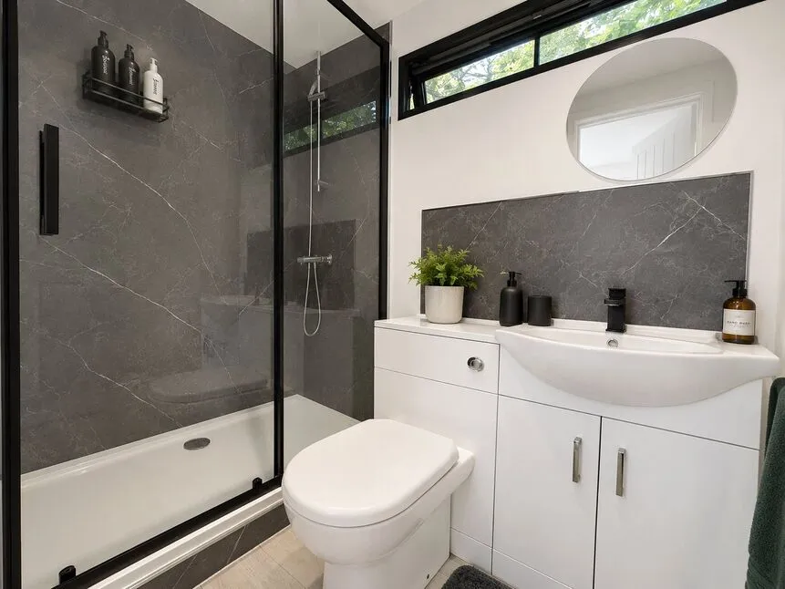 Eltham Palace Road, London, SE9, photo 11