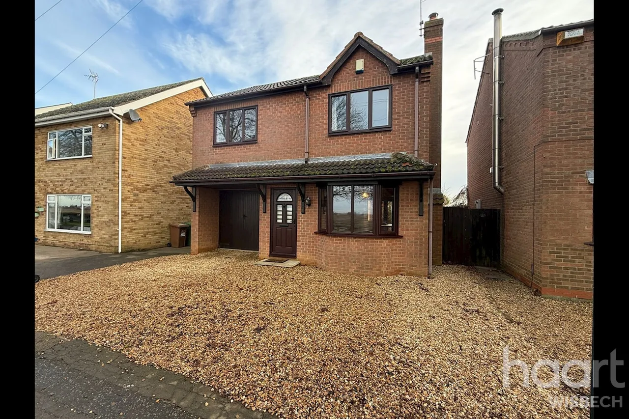 4 bed house for sale, The Bank, Parson Drove, PE13