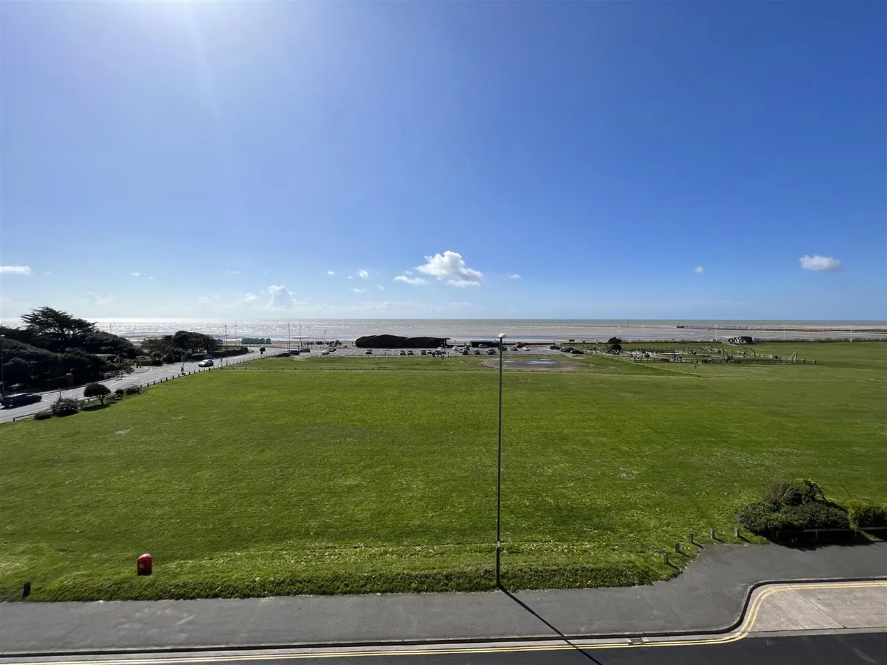 South Terrace, Littlehampton, photo 2
