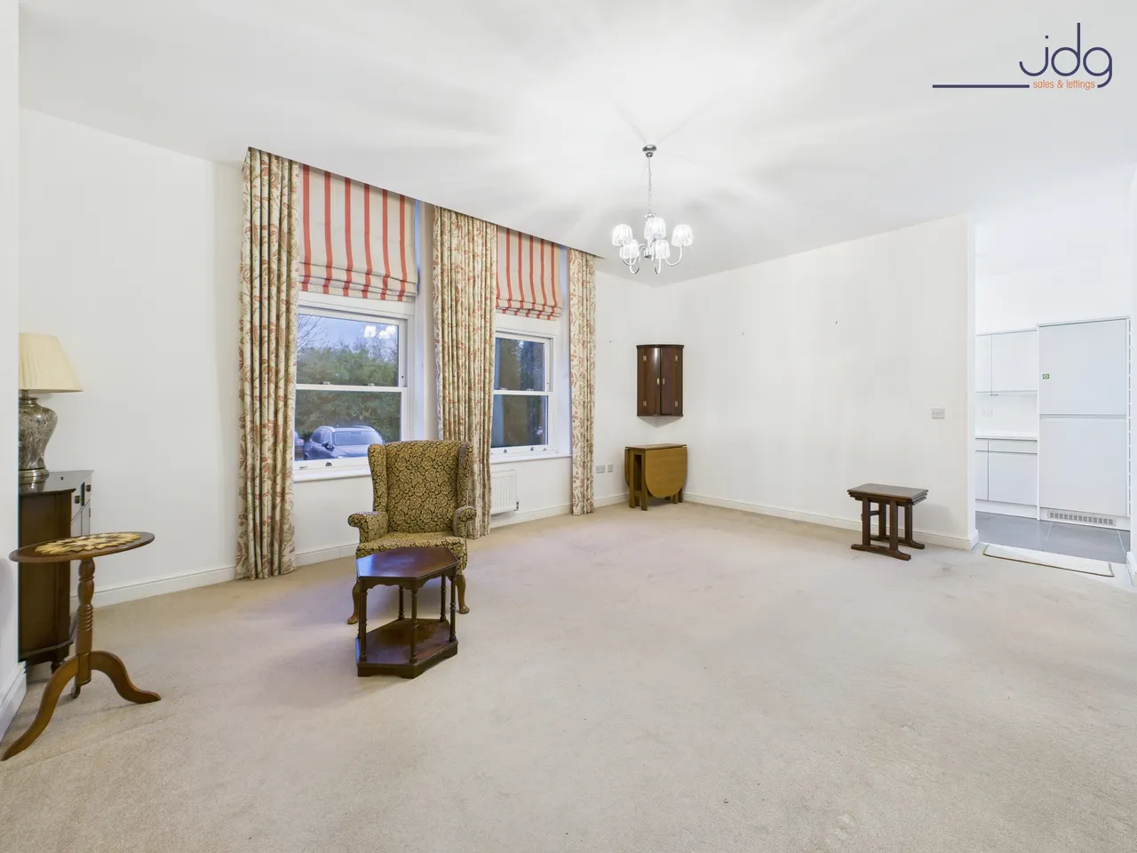 Kershaw Drive, LA1, photo 3