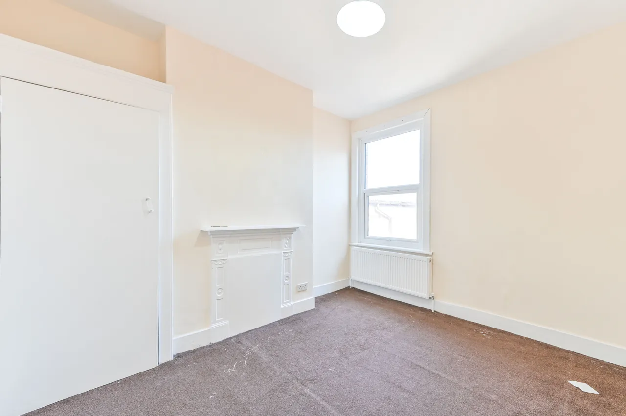 London, NW10, photo 7