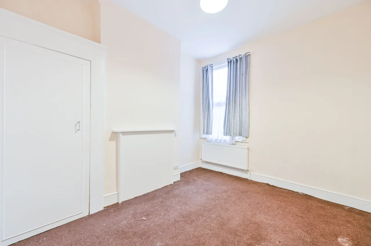 London, NW10, photo 11