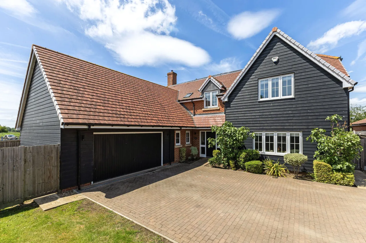 5 bed house for sale — The Stables, Welwyn, AL6