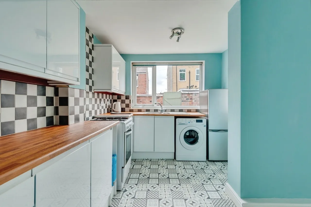 Cronton Avenue, Whiston, L35, photo 15