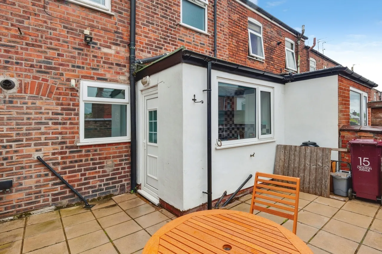 Cronton Avenue, Whiston, L35, photo 16