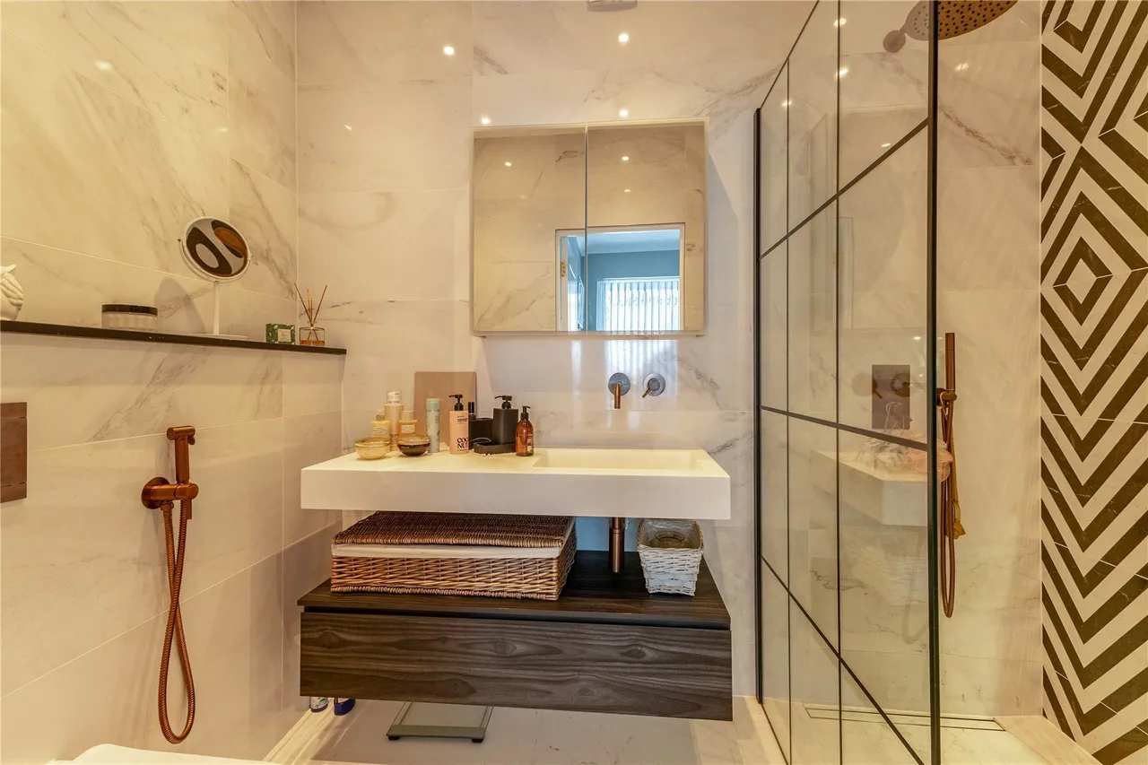 Kingston Vale, London, SW15, photo 12