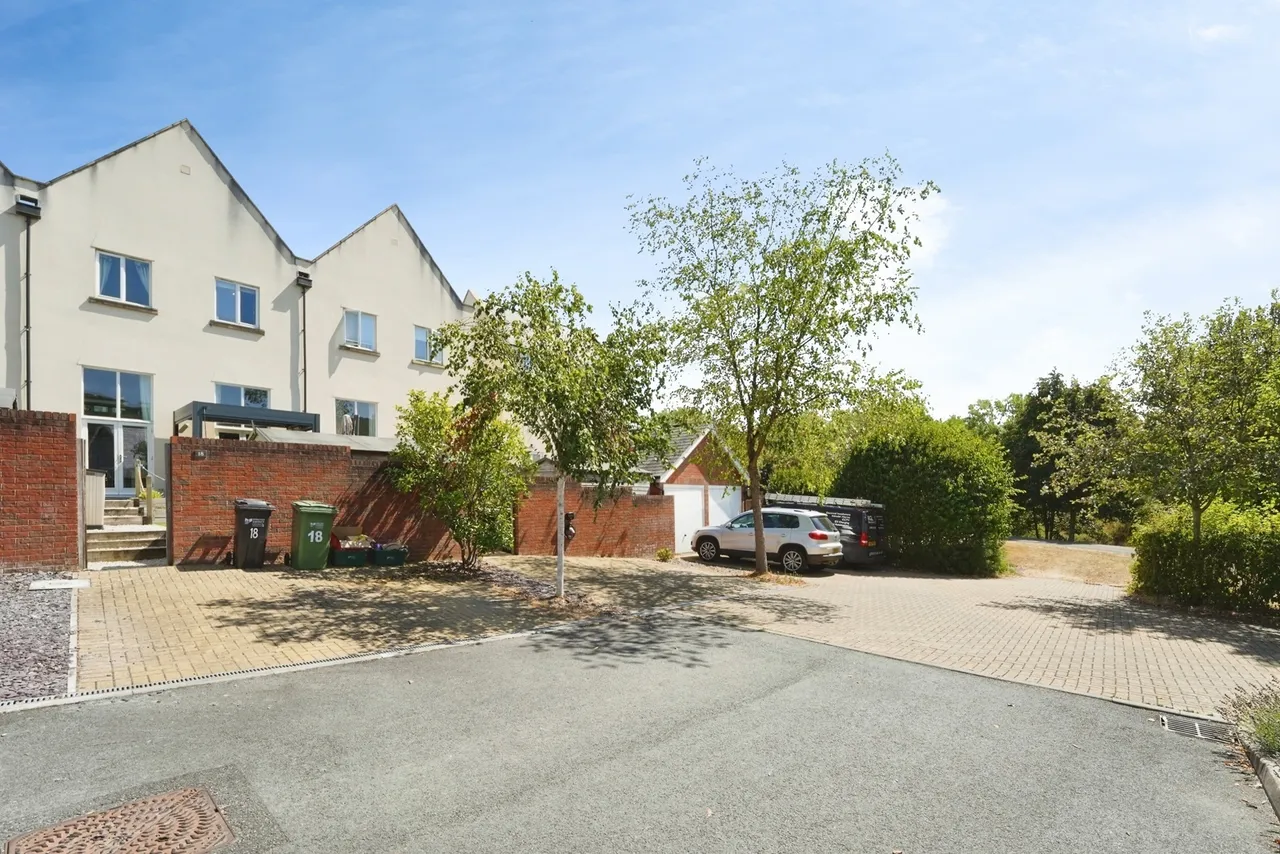 Ricardo Drive, Dursley, GL11, photo 24