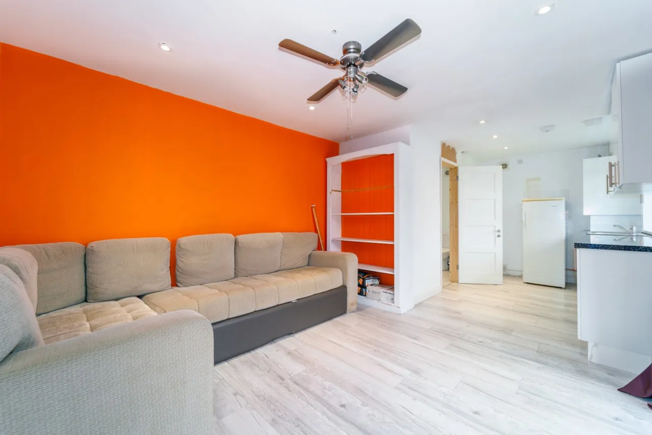 Chalmers Road, Ashford, photo 8