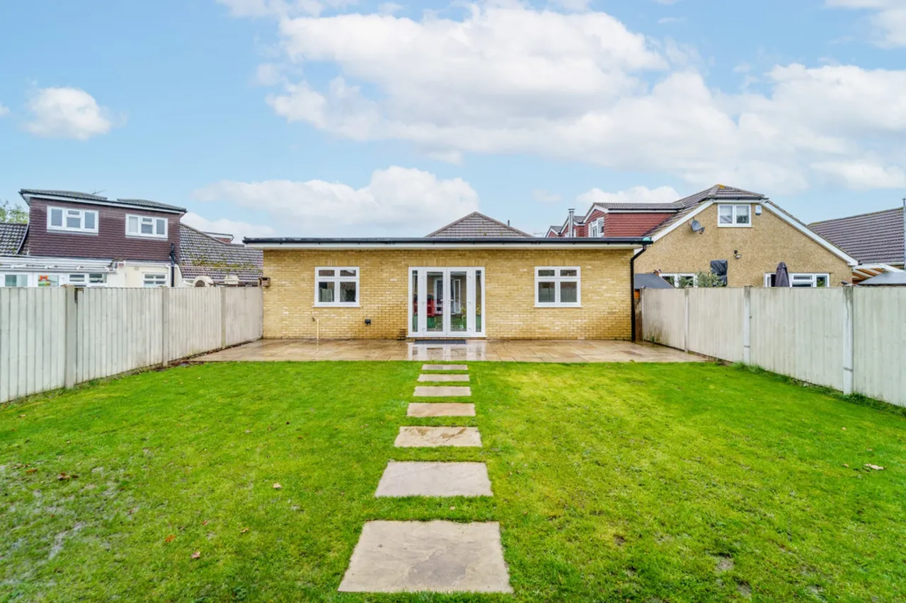 Chalmers Road, Ashford, photo 14
