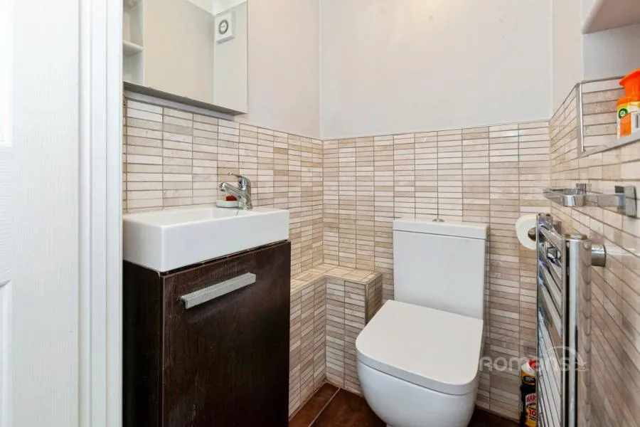 Stonebridge Field, Eton, SL4, photo 18