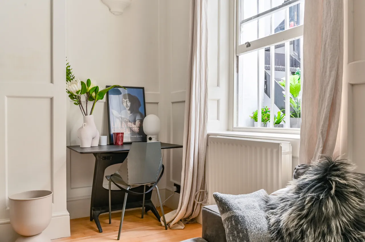 Flat A, 24 Wimpole Street, London, photo 5