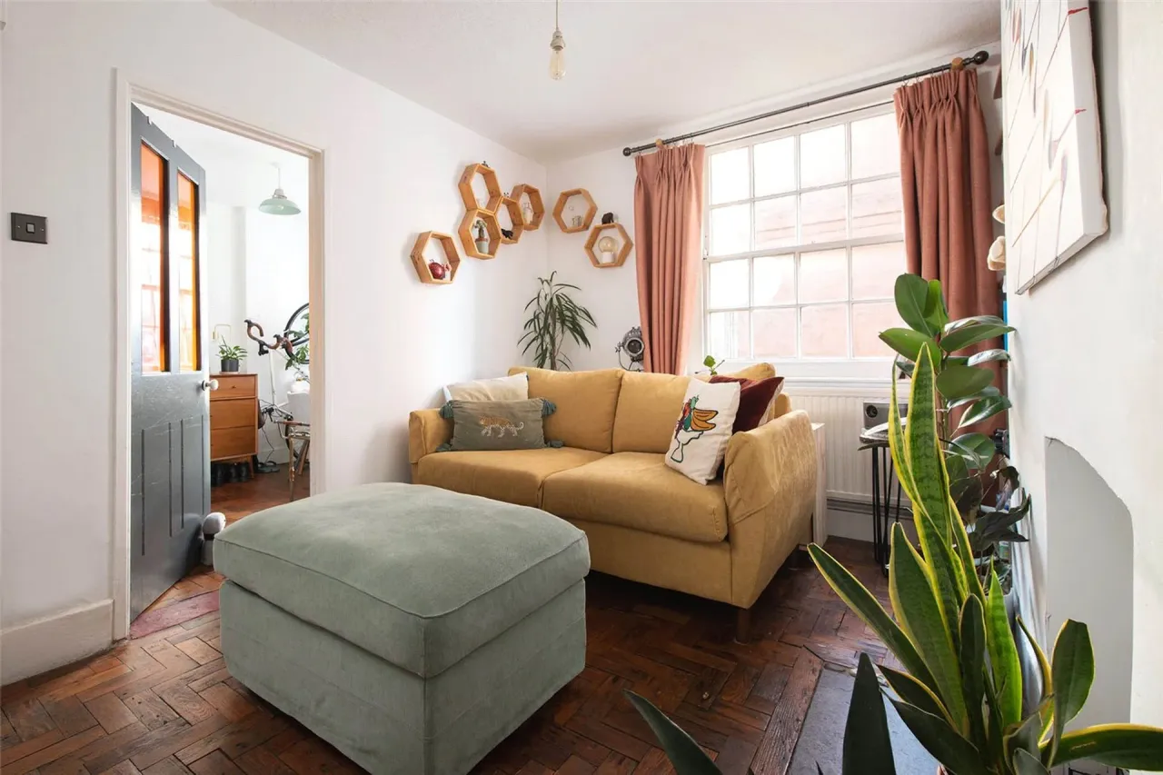 2 bed flat for sale — Hannibal Road, Stepney Green, E1