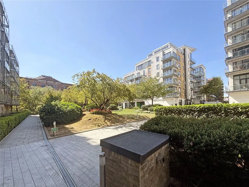 Seven Sea Gardens, London, E3, photo 8