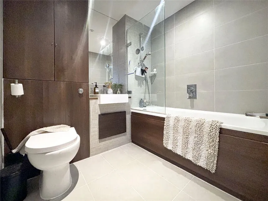 Seven Sea Gardens, London, E3, photo 6