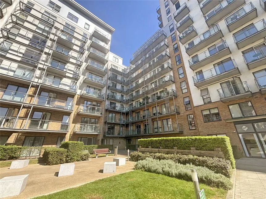 1 bed flat to rent — Seven Sea Gardens, London, E3