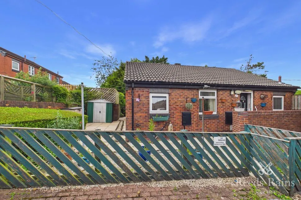 2 bed house for sale — Maryfield Vale, Leeds, West Yorkshire, LS15