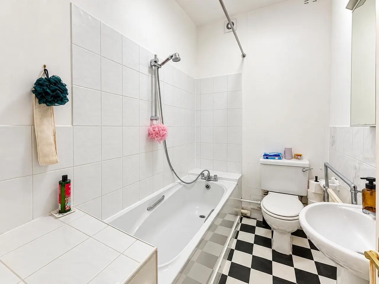 Wellington Crescent, Ramsgate, CT11, photo 3
