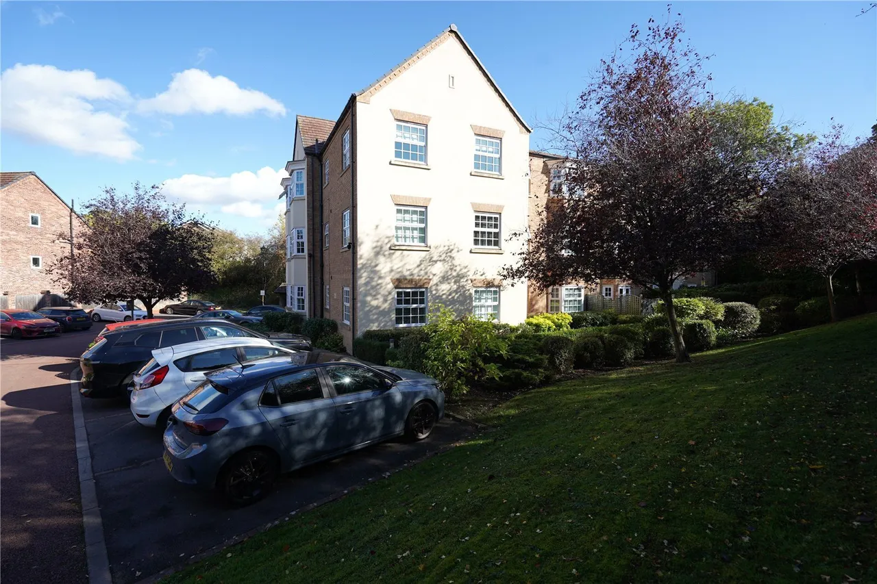 Meadow Vale Close, Yarm, TS15, photo 11