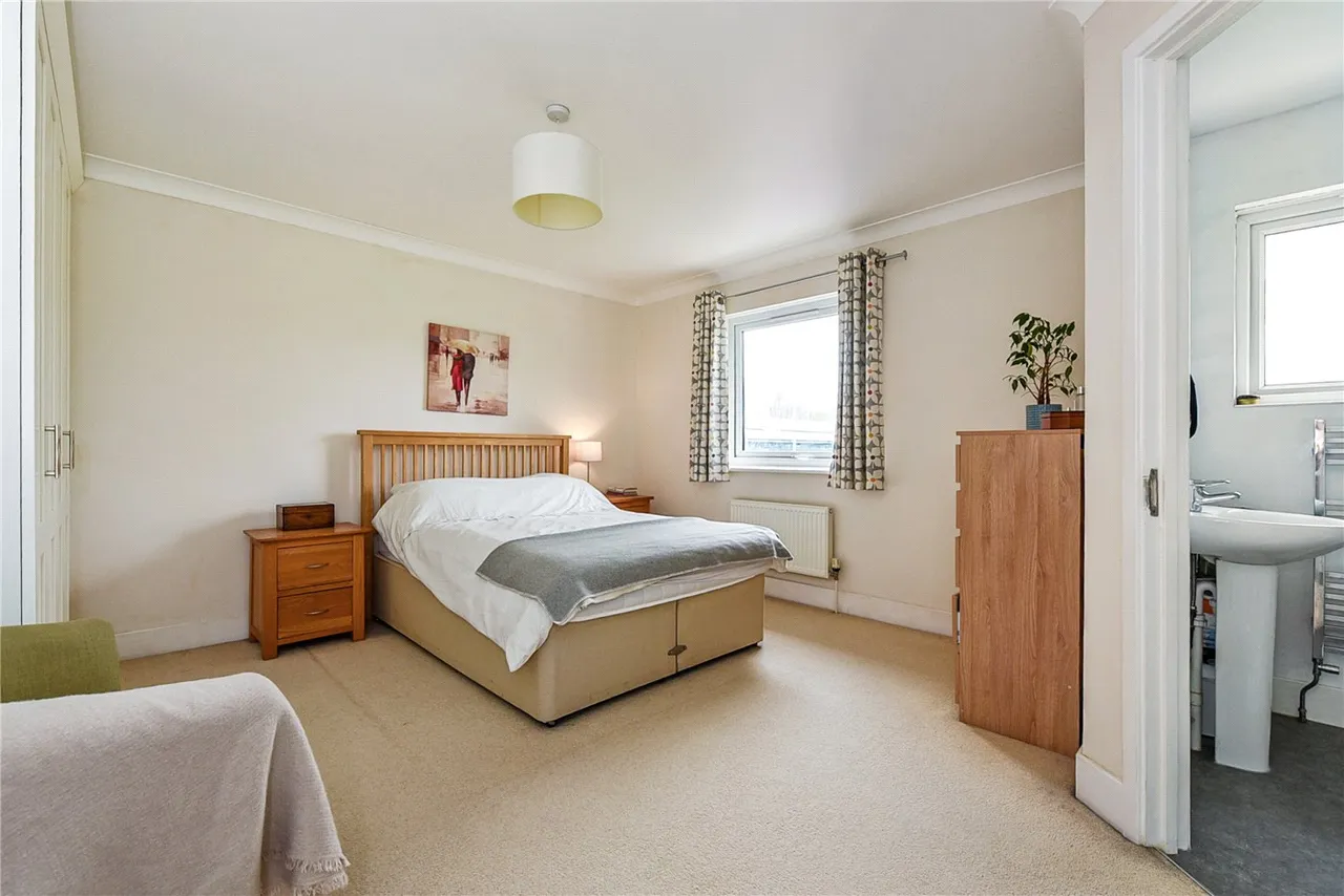 Athelstan Road, Winchester, SO23, photo 6