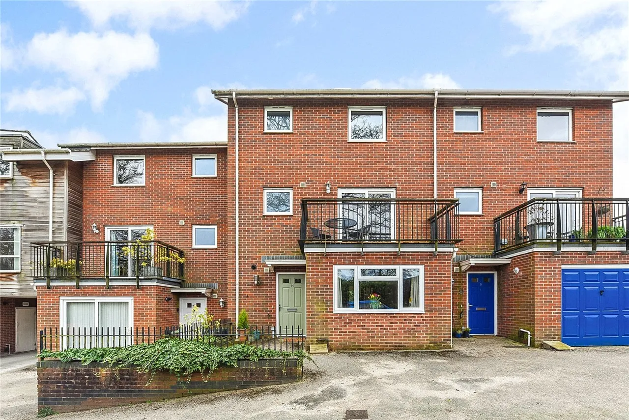 4 bed house for sale, Athelstan Road, Winchester, SO23