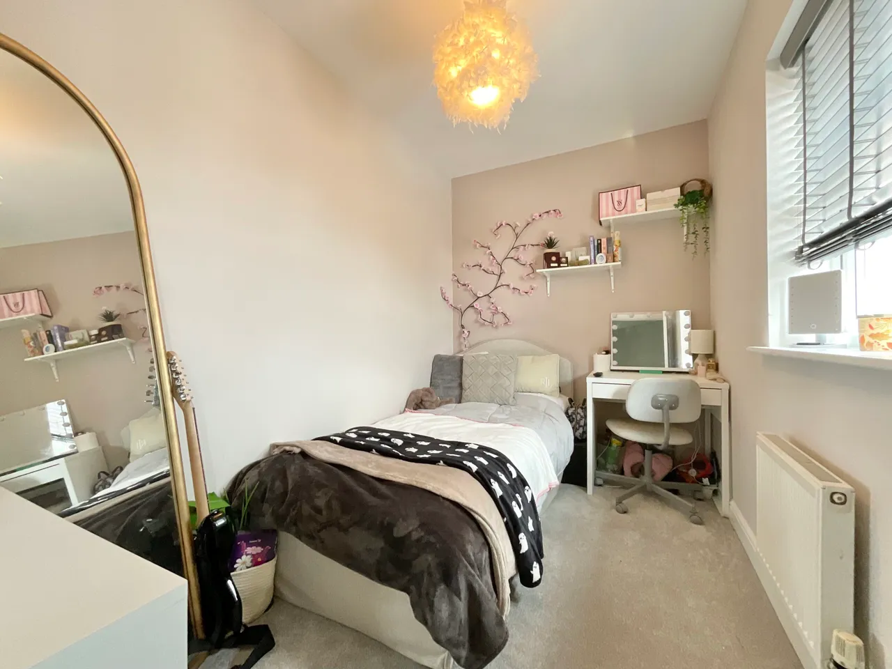 Golden Hill, Weston, CW2, photo 12