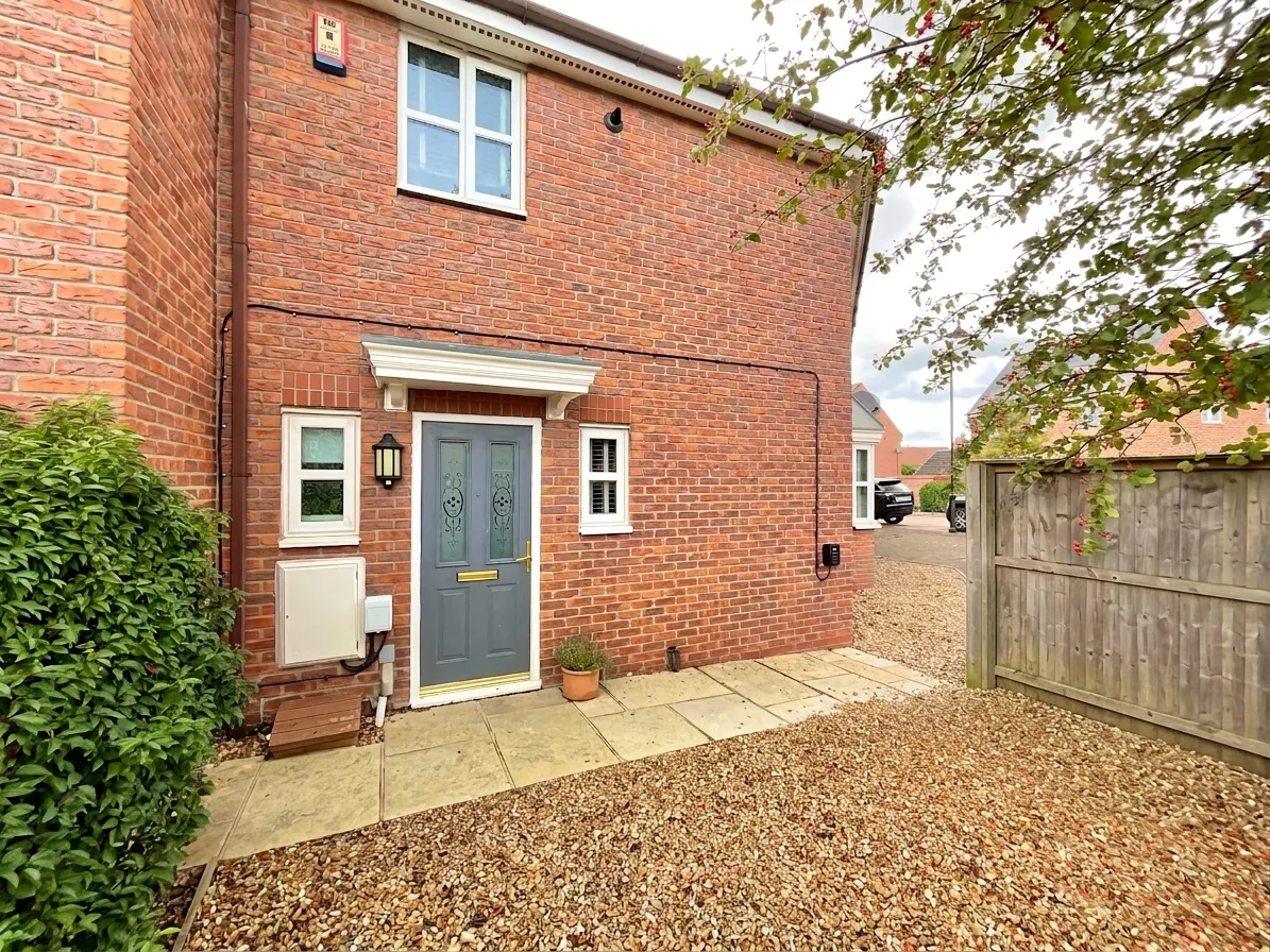 Golden Hill, Weston, CW2, photo 2