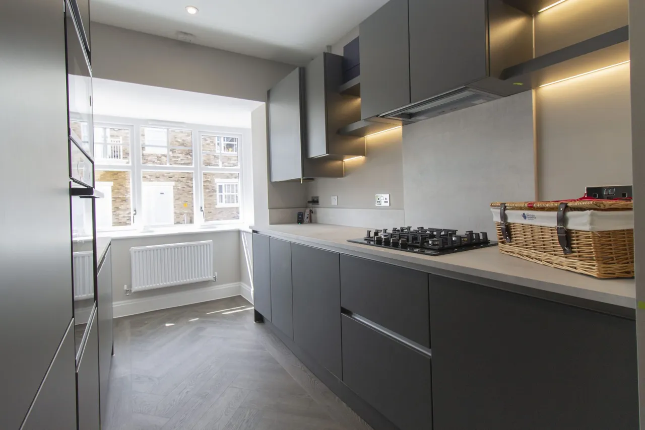 Sweet Chestnut Close, Fleet, GU51 3JQ, photo 3