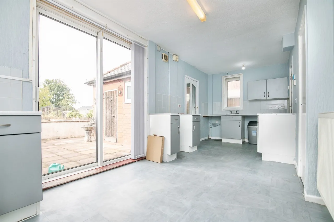 Sandy Lane, Wednesbury, WS10, photo 14