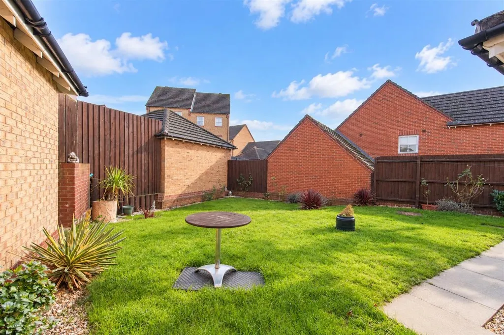 Spencer Road, Wellingborough, photo 19