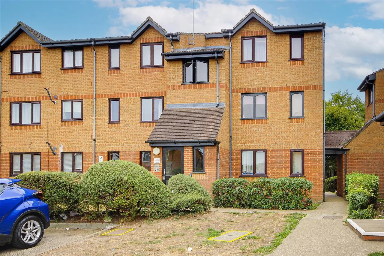 Larmans Road, Enfield, EN3, photo 12