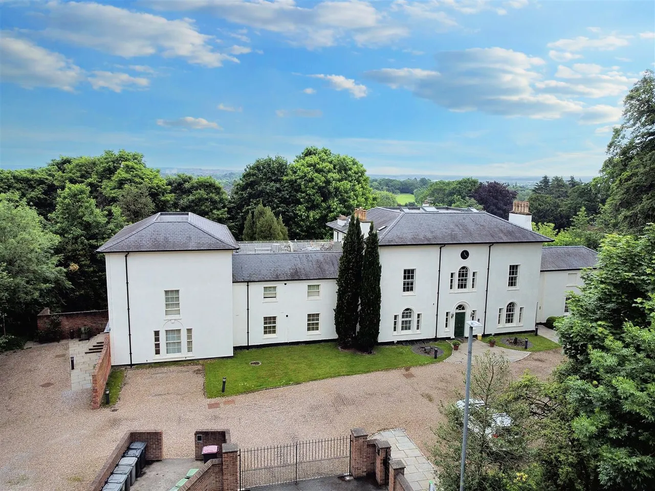 2 bed house to rent, Town street, Bramcote, NG9