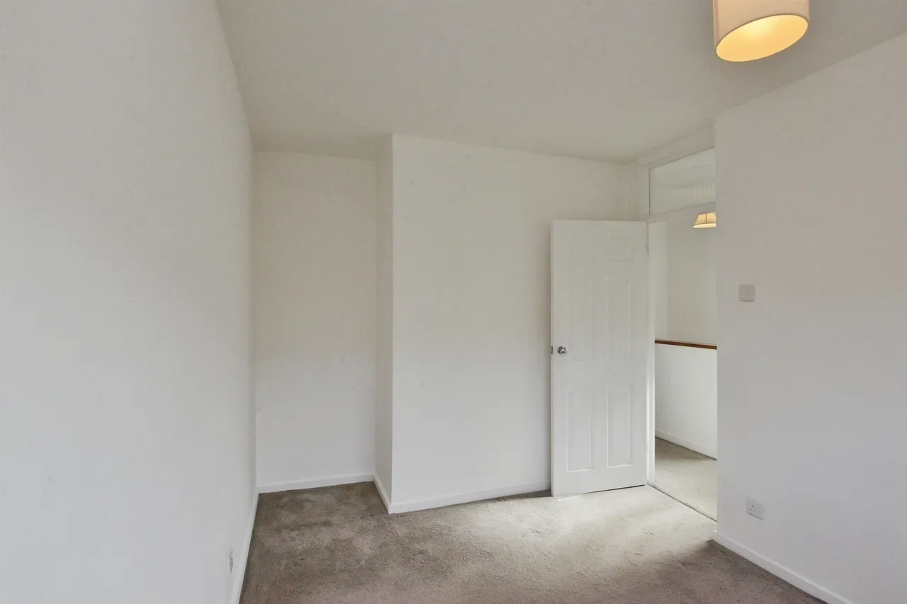 Pentlands, Fullers Slade, MK11, photo 12