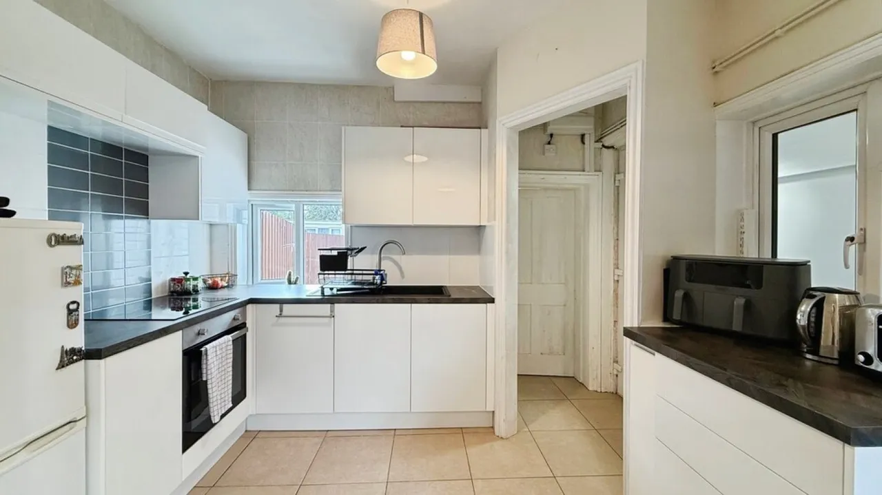 Station Road, Westbury, BA13, photo 3