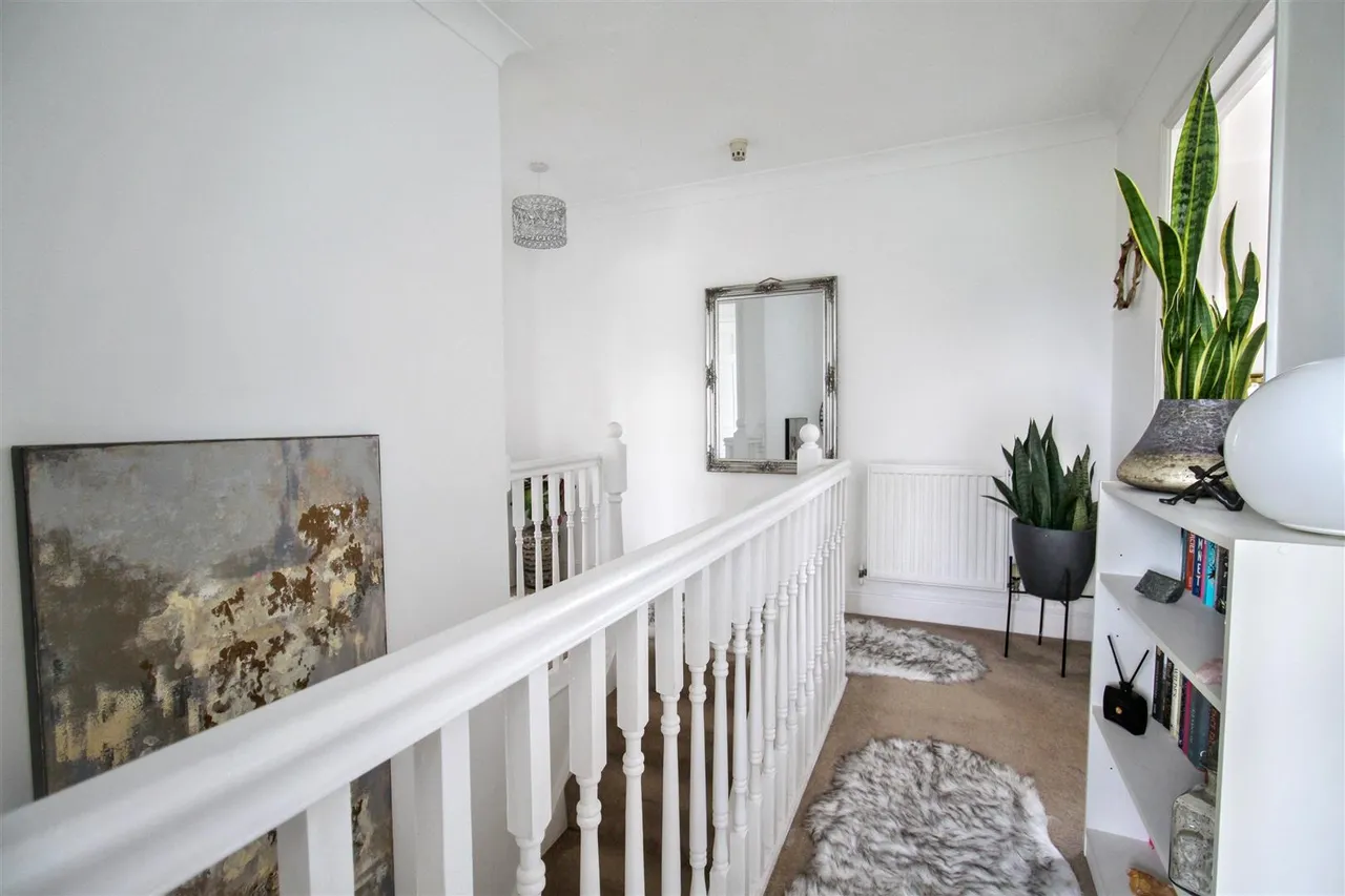Eagle Road, Erpingham, NR11, photo 14