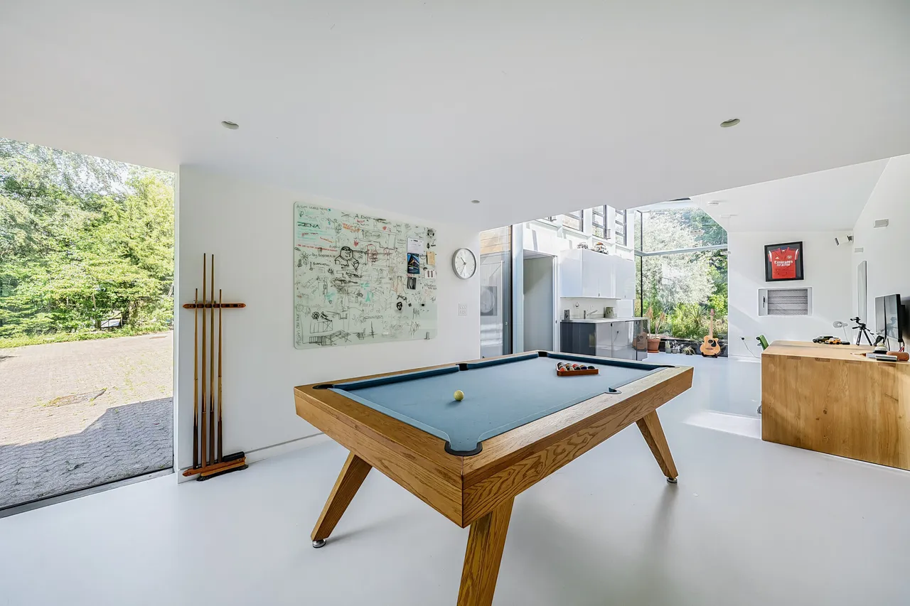 Chart Lane, Reigate, RH2, photo 11