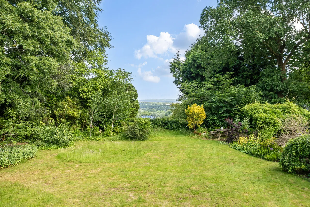 Chart Lane, Reigate, RH2, photo 4