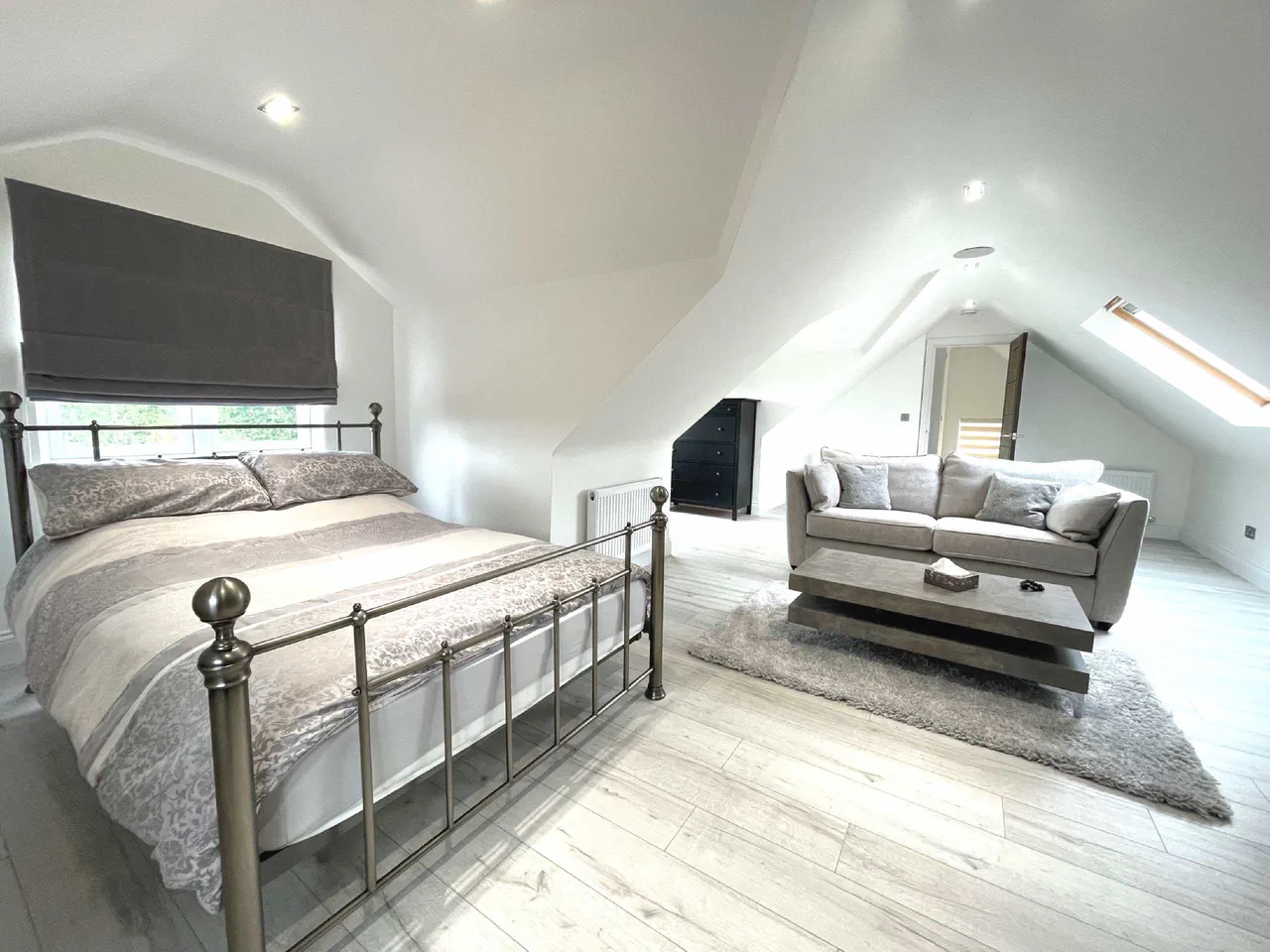 Bournwell Close, Hadley Wood, Hertfordshire, EN4 0JX, photo 9