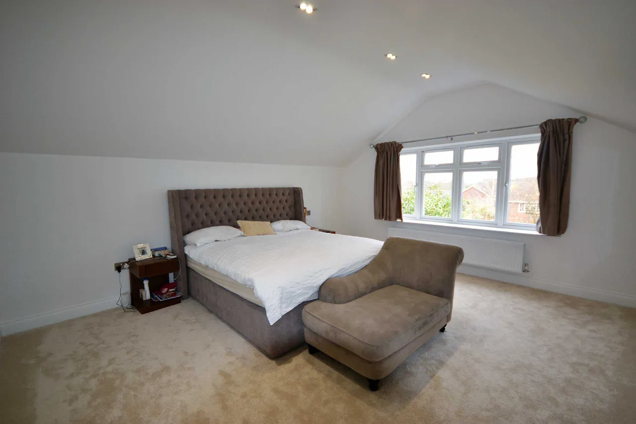Bournwell Close, Hadley Wood, Hertfordshire, EN4 0JX, photo 10