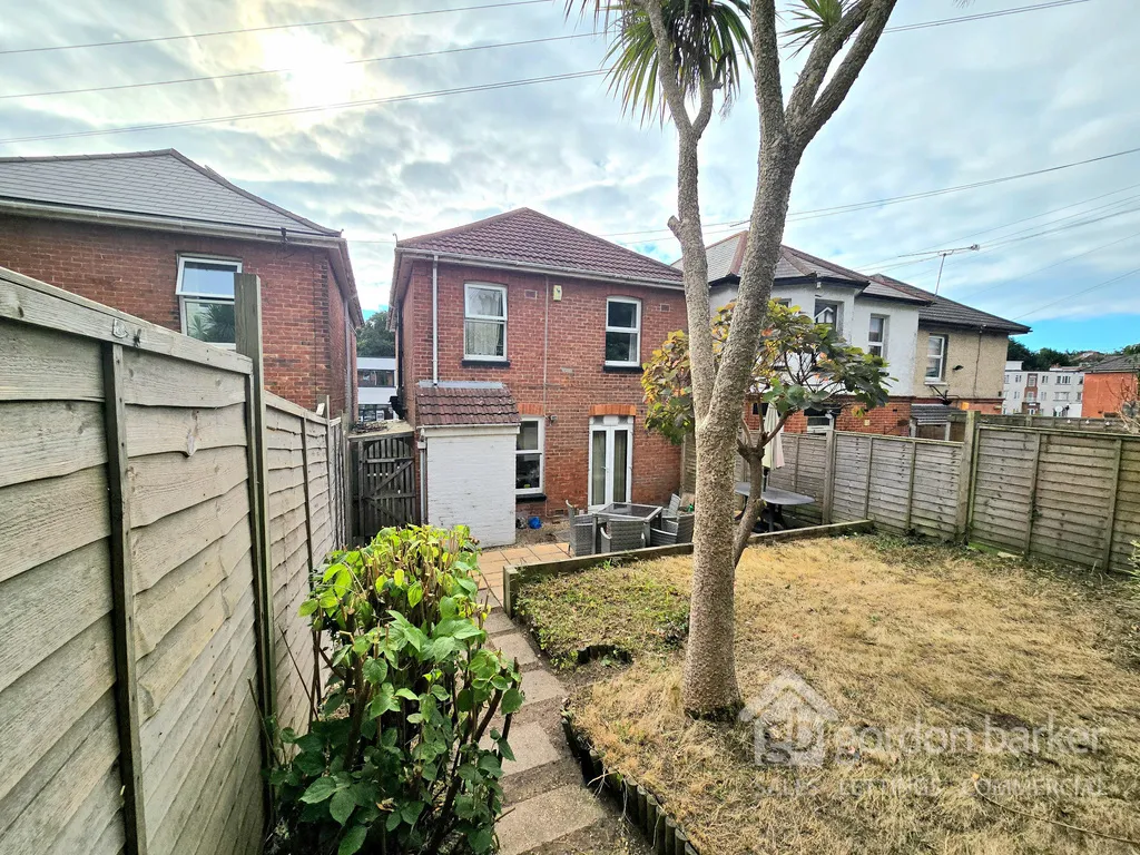 Charminster Road, Bournemouth, BH8 9QT, photo 11