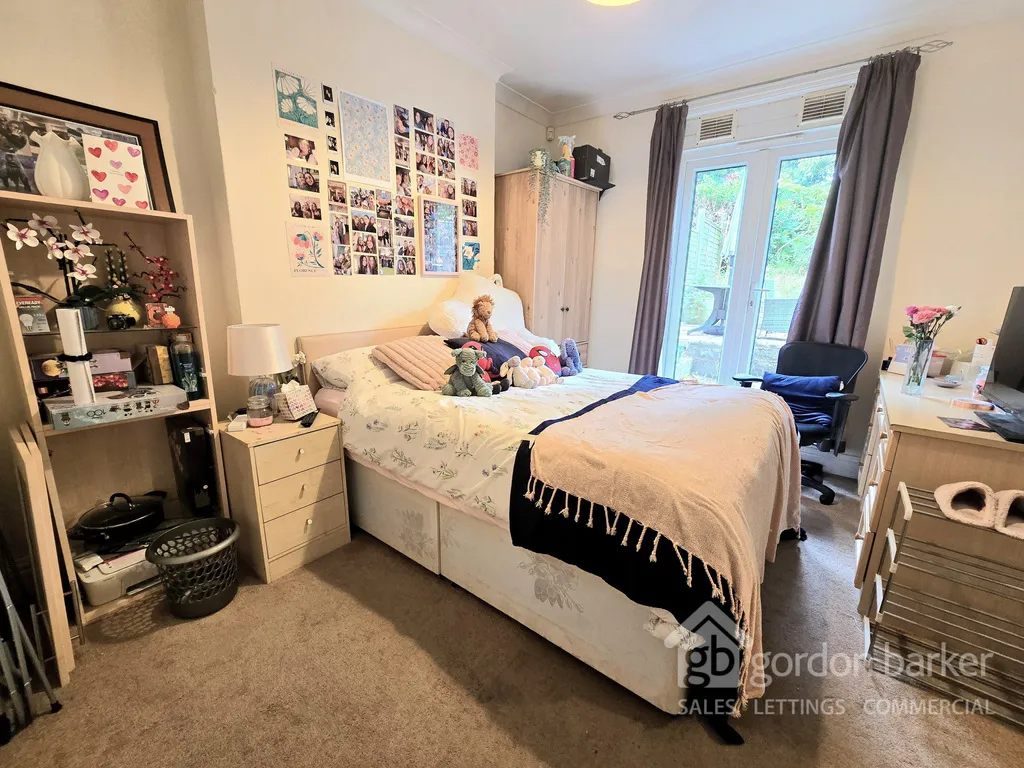 Charminster Road, Bournemouth, BH8 9QT, photo 19
